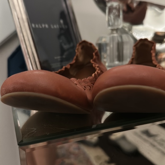 SEE BY CHLOE LEATHER BALLET FLATS - Picture 4 of 6